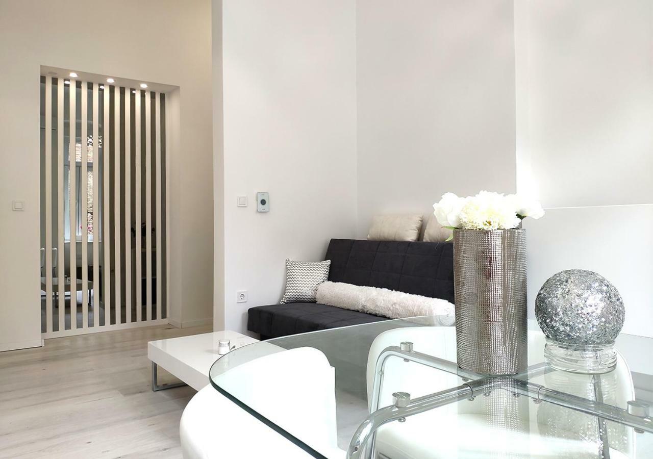 Luxurios And Historic Apartment "Shine" - Right On The Main Square Zagreb Eksteriør bilde